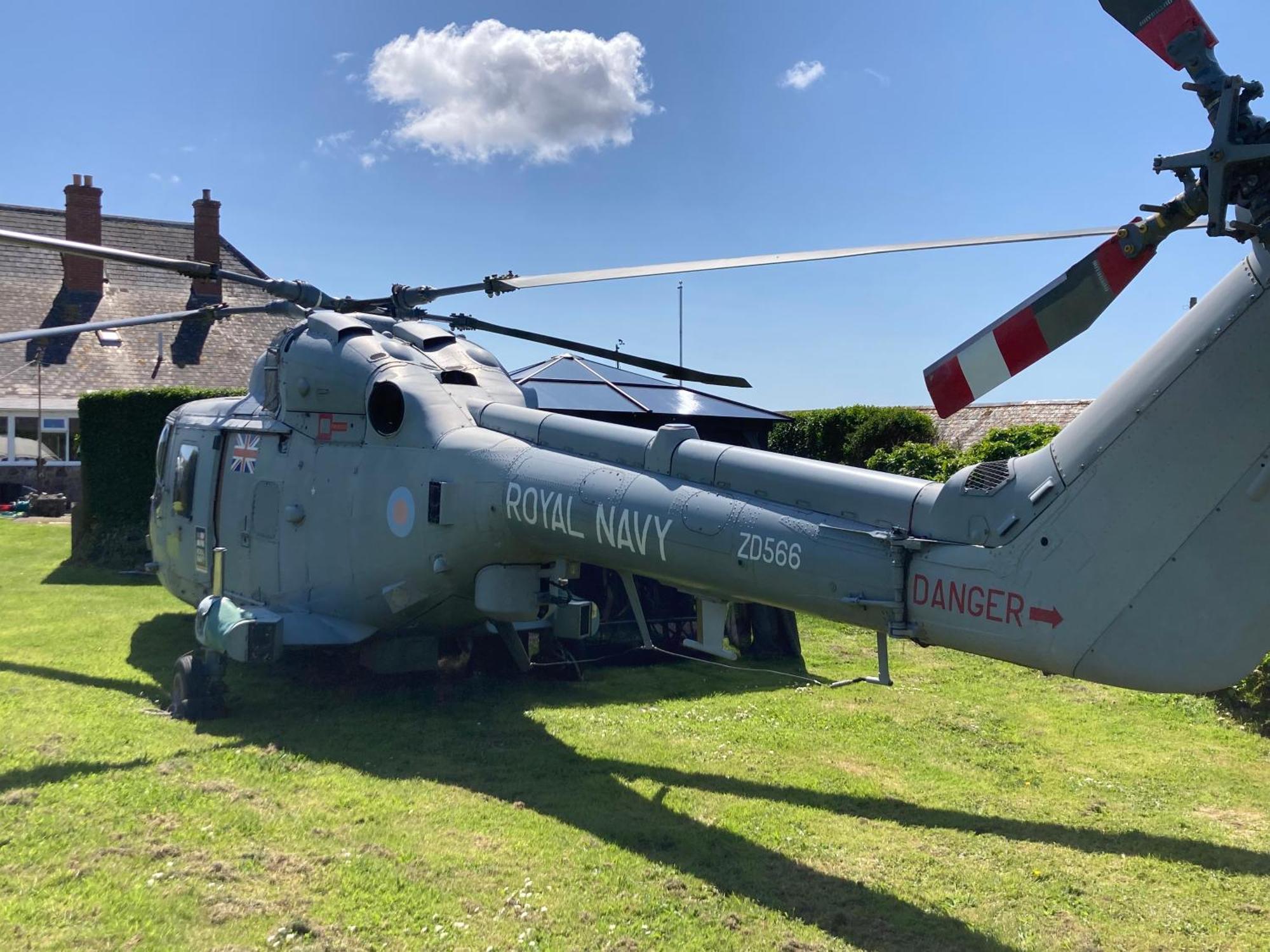 Luxuszelt Haelarcher Helicopter Glamping