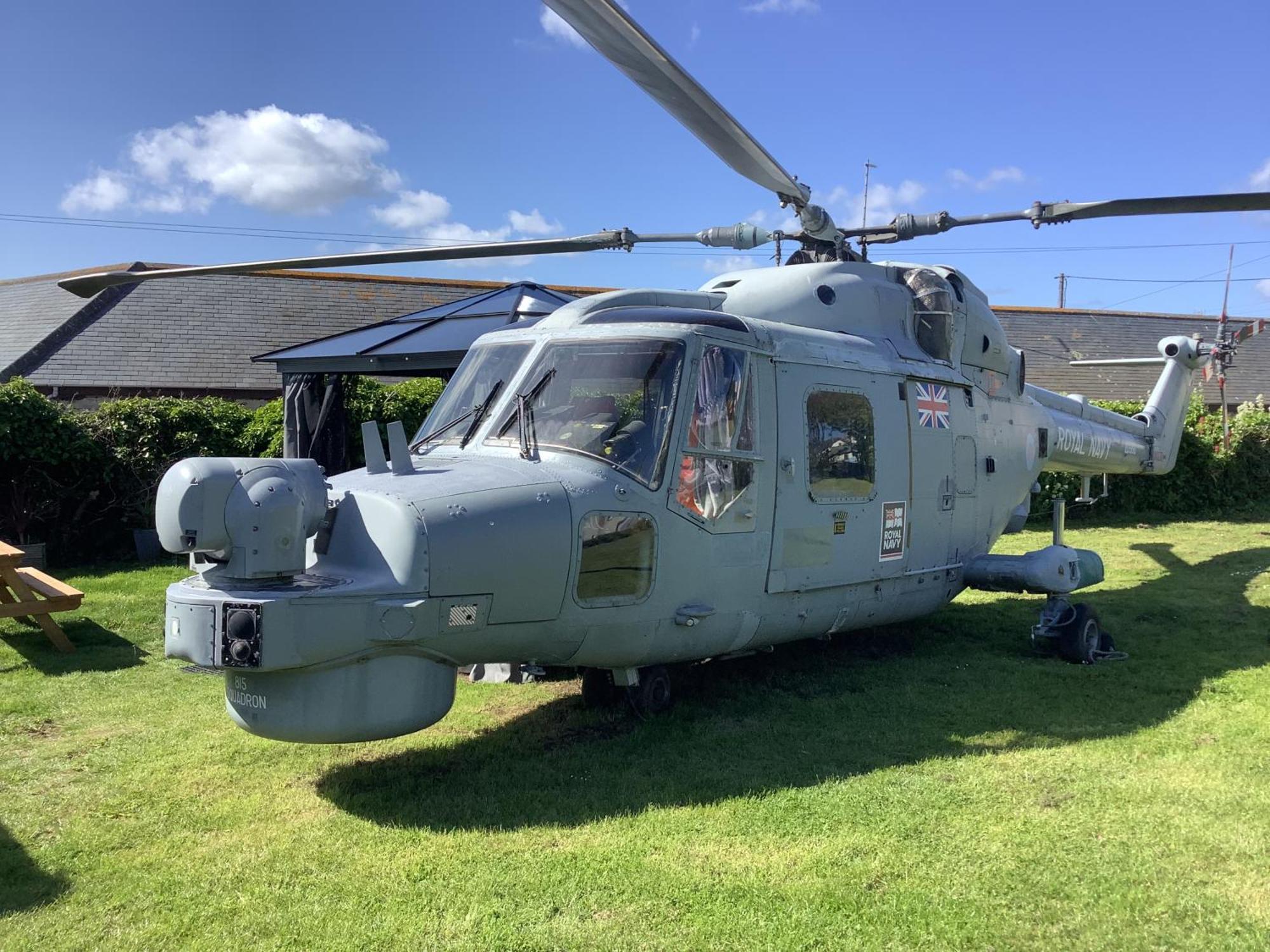 Luxuszelt Haelarcher Helicopter Glamping